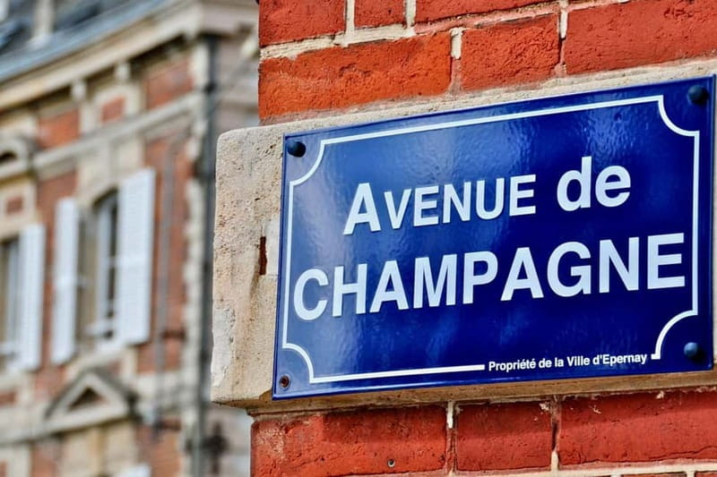 Moet et Chandon Veuve Clicquot Pommery Private Champagne - Who This Private Champagne Day Trip Fits Best