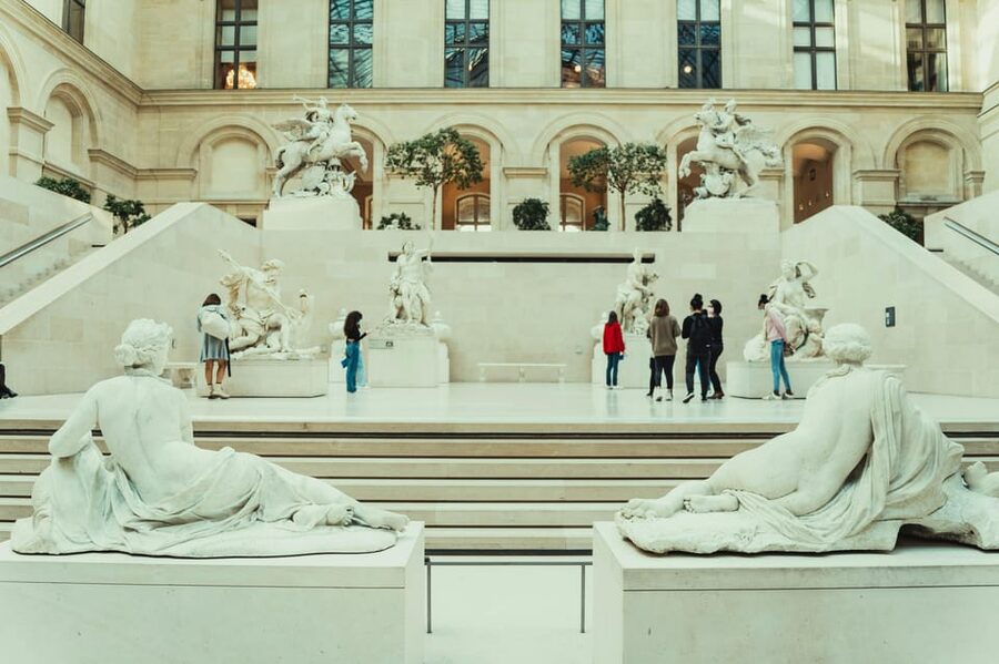 Mona Lisa & Treasures: 6-people Max Louvre Experience - How the Tour Route Feels in Practice (and Why 2 Hours Works)