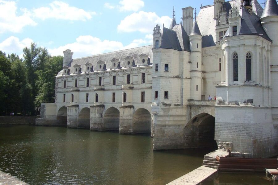 Mont Saint-Michel & Chateaux Country 3-Day Tour from Paris - Chenonceau, Cheverny, and Chambord: Three Châteaux, Three Moods