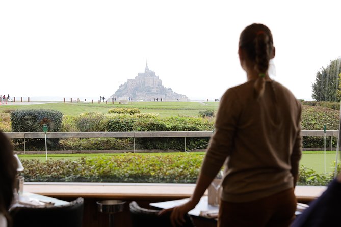 Mont Saint Michel Day Trip with Abbey Entrance from Paris - Audio headset option via phone app: useful tool, easy to mess up