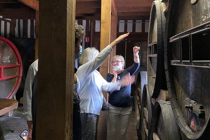 Mont Saint-Michel Small-group by Minivan from Paris with Calvados - The medieval village and free time, what to do with your 4 hours