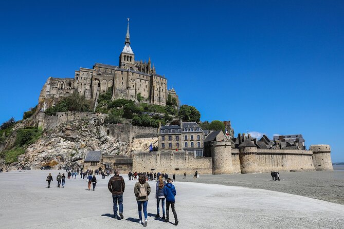 Mont Saint-Michel with Calvados Tasting Private Tour from Paris - The Paris pickup and the long drive to Normandy