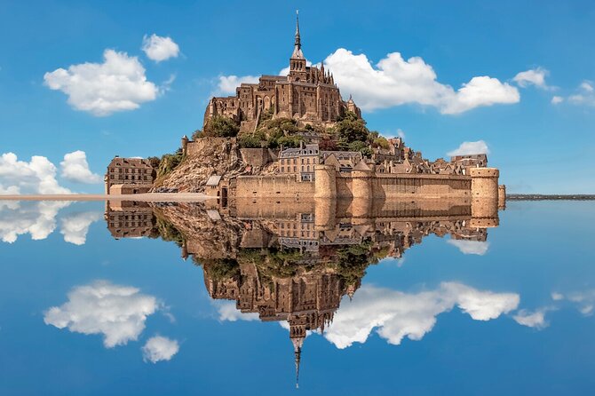 Mont Saint-Michel with Calvados Tasting Private Tour from Paris - Christian Drouin Calvados tasting: the best 1 hour stop of the day