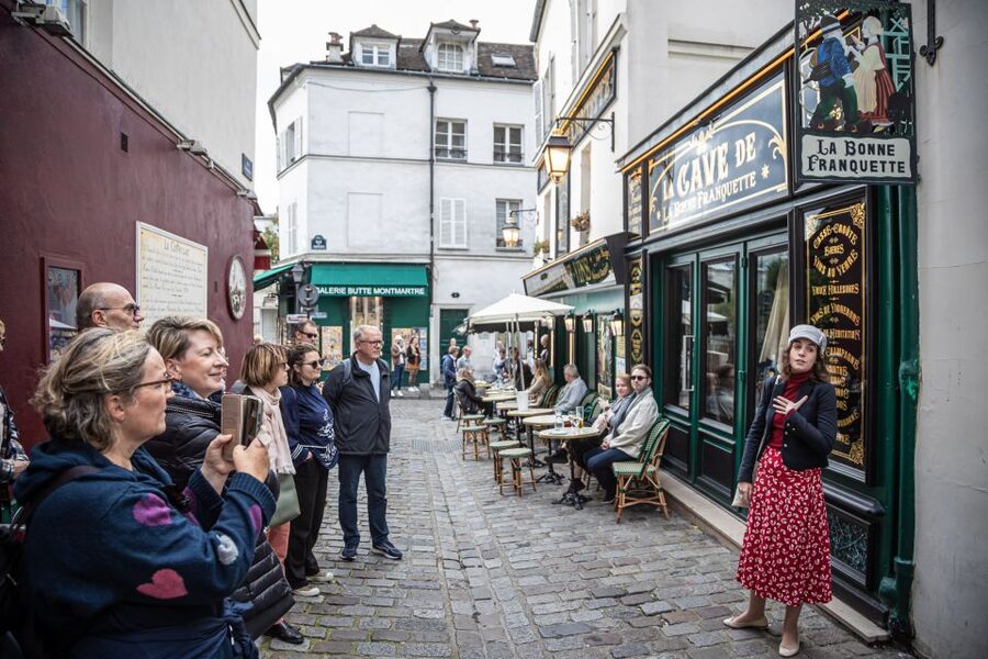 Montmartre en chansons: tour with a professional singer - Who this Montmartre en chansons tour is best for