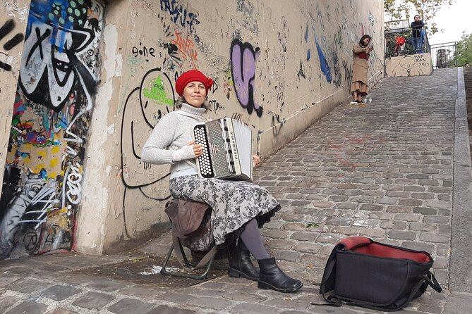 Montmartre/Sacre-Coeur/Paris- Artistic & Bohemian Epicenter - Sacré-Cœur at the end: the view is the payoff