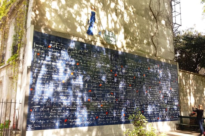 Montmartre Self-Guided Audio Tour: More Than Meets the Eye - Picasso’s world on the same hillside streets
