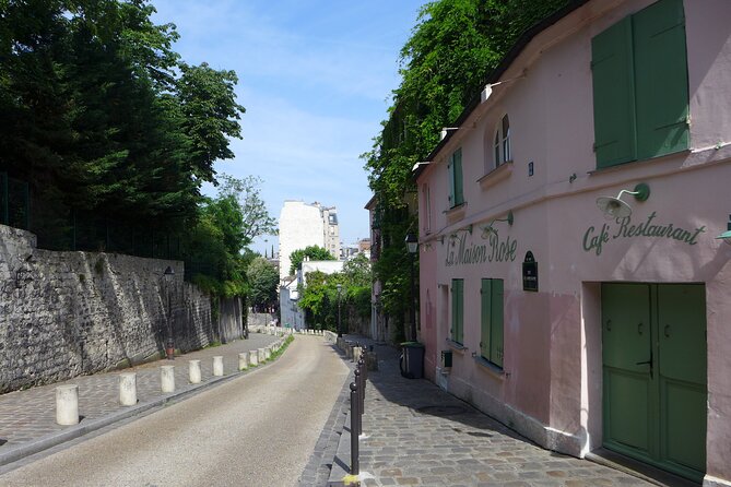 Montmartre Walking Tour: A Journey Through Art and History - Why this Montmartre walk feels like a guided art class