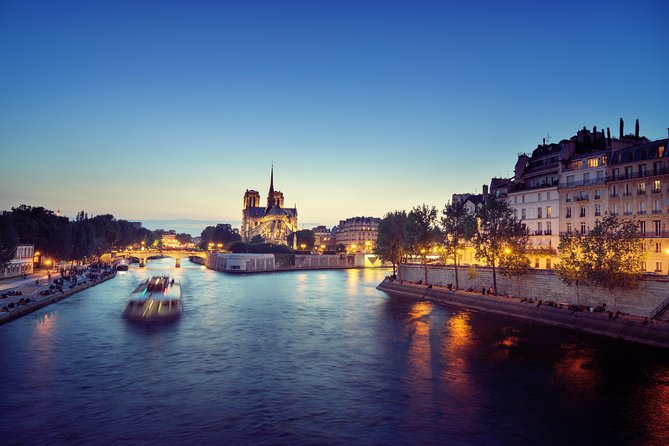 Moulin Rouge Show with Champagne and Seine River Cruise Ticket - FAQ