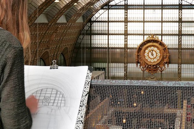 Musée d'Orsay & Montmartre Tour Semi-Private Guided Tour 8ppl Max - Private transit to Montmartre: saves time and sanity