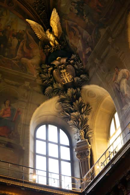 Night at the Louvre Museum: 6-people Max Guided Exploration - Where the tour starts, and how to find it fast