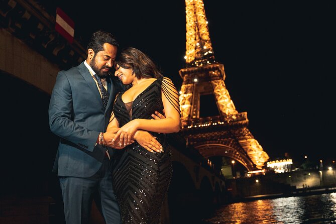 Night Photoshoot in Paris - Timing matters, so book after sunset