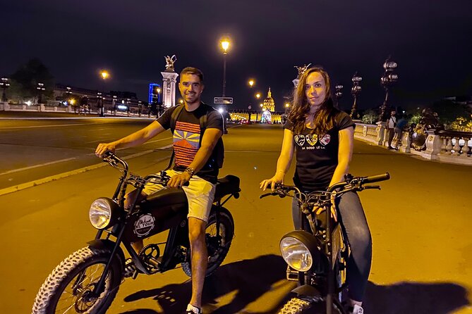 Night / Sunset Tour of Paris in Electric Bike - Entering the route at Rue de la Paix, then learning fast
