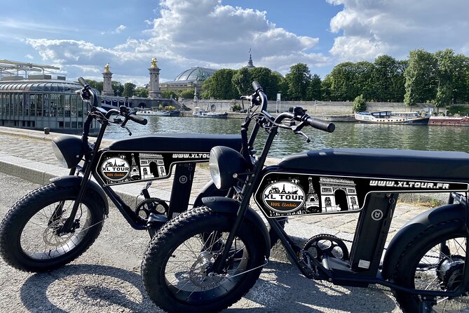Night / Sunset Tour of Paris in Electric Bike - Louvre area to Notre-Dame: big sights without long lines