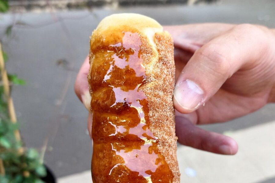 No Diet Club - Special Sweet Tour in Paris ! - The Walk Itself: Central Paris on Foot, With a Guide Keeping You on Track
