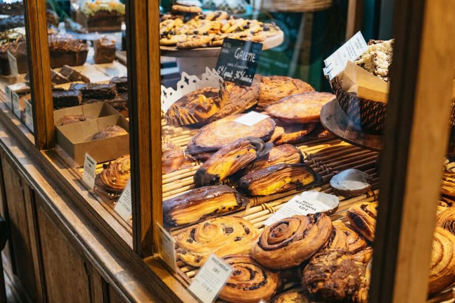 No Diet Club - Unique local Food in Paris! Canal st Martin - Cheese Platter and Other Surprises: How to Read French Food Culture