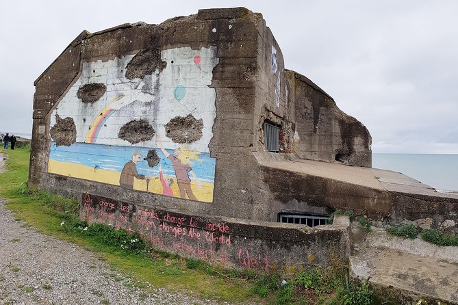 Normandy D-Day Beaches All-American Private Day Tour from Paris - Food, breaks, and comfort on a 13-hour day from Paris