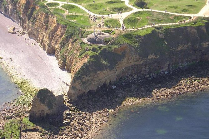 Normandy D-Day Landing Beaches Guided Tour from Paris by minivan - Leaving Paris Early in a Small Air-Conditioned Minivan