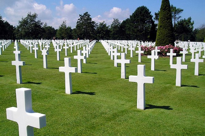 Normandy D-Day Landing Beaches Guided Tour from Paris by minivan - Arromanches and the Mulberry harbor, engineering with real consequences
