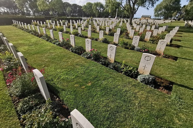 Normandy Landing Beaches Private Day Tour from Paris - Pointe du Hoc: the German battery remains, explained in context