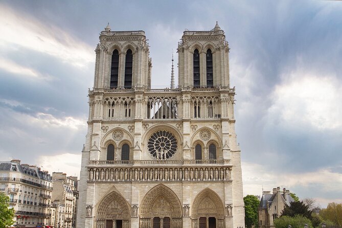 Notre Dame Access: Explore Inside with a licensed Guide. - Dress Code at Notre-Dame: The One Rule That Can Stop Your Tour