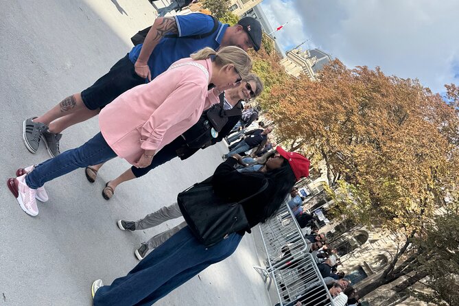 Notre-Dame Cathedral Access and Outdoor Walking Tour - Price and logistics: why $59.28 can still be good value