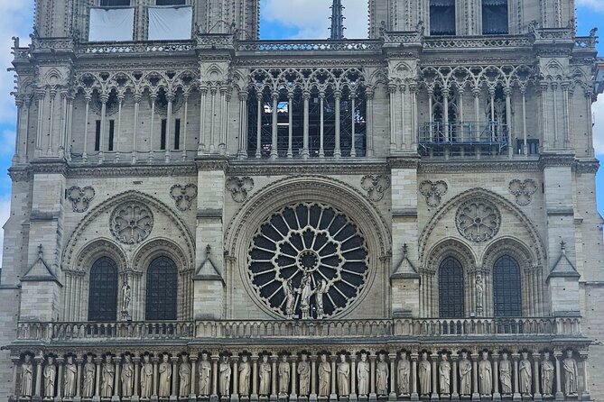 Notre-Dame Cathedral Access and Outdoor Walking Tour - Guide personalities: if you get Elizabeth, June, Nick, or Rashi