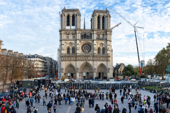 Notre Dame Cathedral: Exterior Guided Tour & Unscheduled Access - Best for first-timers, history-curious walkers, and quick planners