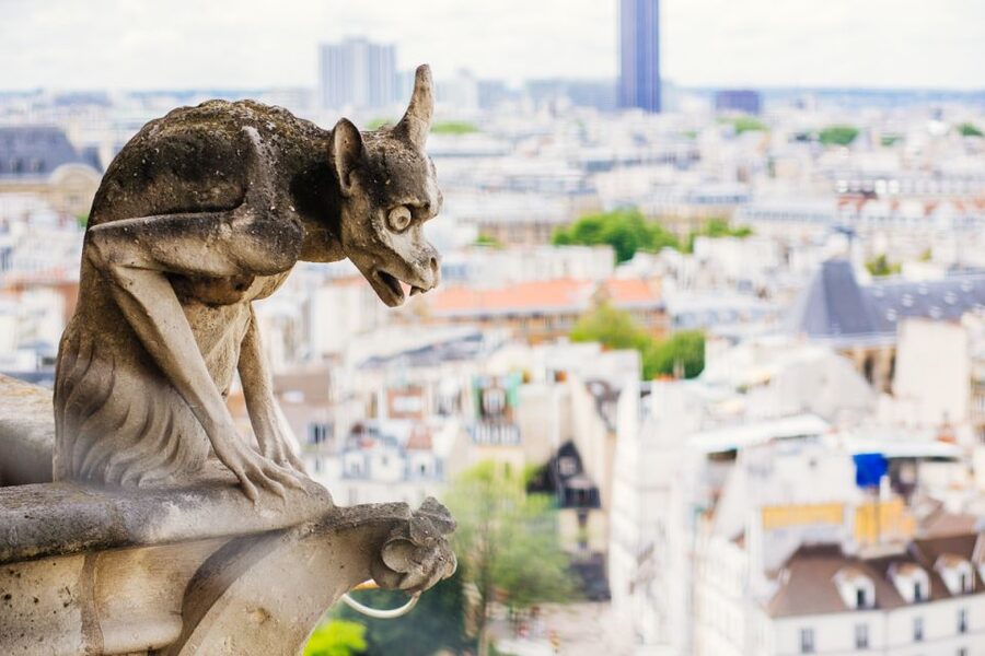 Notre Dame cathedral exterior tour & entrance with host - Price, value, and what your $42 is paying for