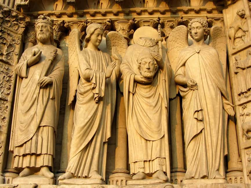 Notre-Dame Cathedral with reserved access and exterior Tour - Entering Notre-Dame: Why reserved access changes everything