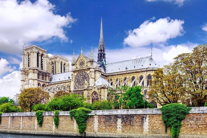 Notre Dame de Paris: Semi Private or Private Guided Tour Guide - Free Cathedral Entry and What the Tour Includes Inside
