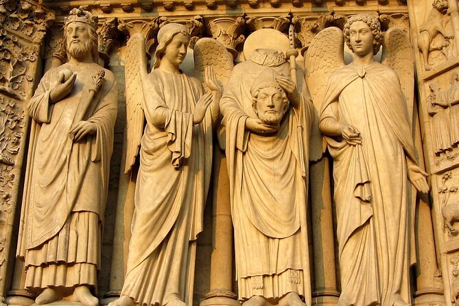 Notre Dame Guided Tour with Scheduled Group Access Option - Meeting at Statue de Charlemagne and what to expect