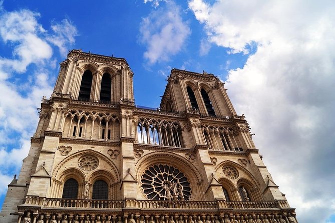Notre Dame interior and Sainte Chapelle Private Tour - Where you start on Île de la Cité, and how to think about timing