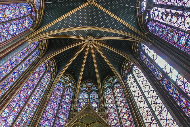 Notre Dame interior and Sainte Chapelle Private Tour - Stop 3: Sainte-Chapelle stained glass, timed access that actually matters