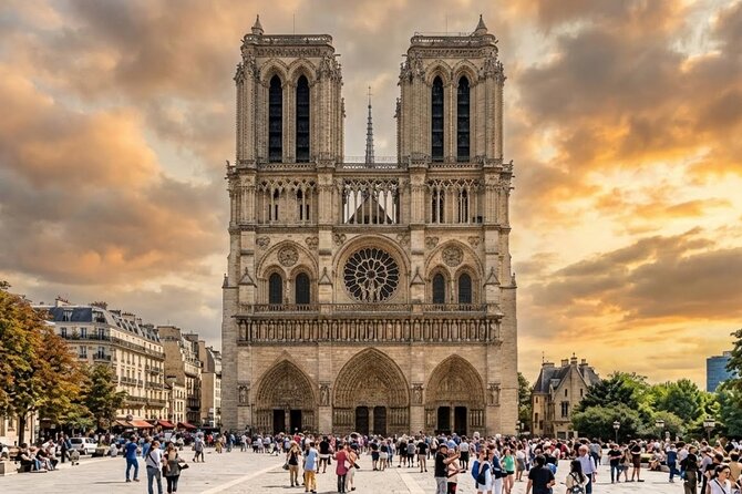 Notre-Dame Interior or Exterior Tour with Scheduled Group Access - Notre-Dame in one hour: what this tour actually gives you