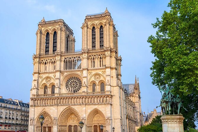 Notre Dame Mystery and Latin Quarter Walking Tour - Key things you will notice on this Notre-Dame and Latin Quarter walk