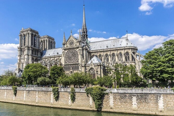Outdoor Notre-Dame walking Tour with Sainte-Chapelle Entry - Key takeaways before you go
