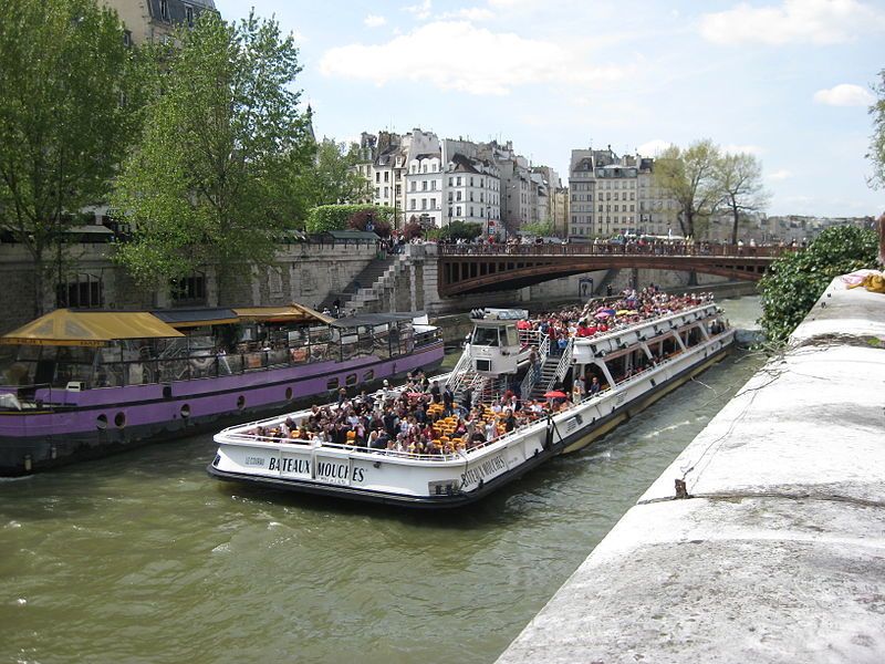 Paris: 1.5-Hour Segway Tour with River Cruise Ticket - Eiffel Tower moment, then back to the start