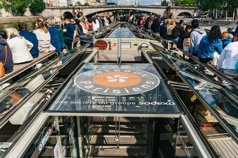 Paris: 1-Hour Seine Cruise departing from the Eiffel Tower - Top Deck vs Inside: How to Choose Your Best Seat