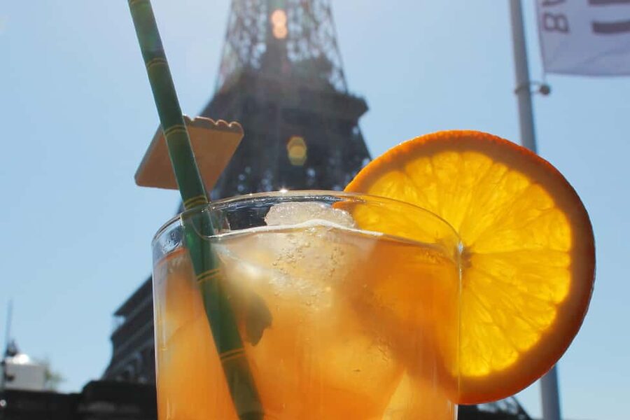 Paris: 1-Hour Sightseeing Cruise and 3-Course Bistro Dinner - Quick take: what makes this Paris night work