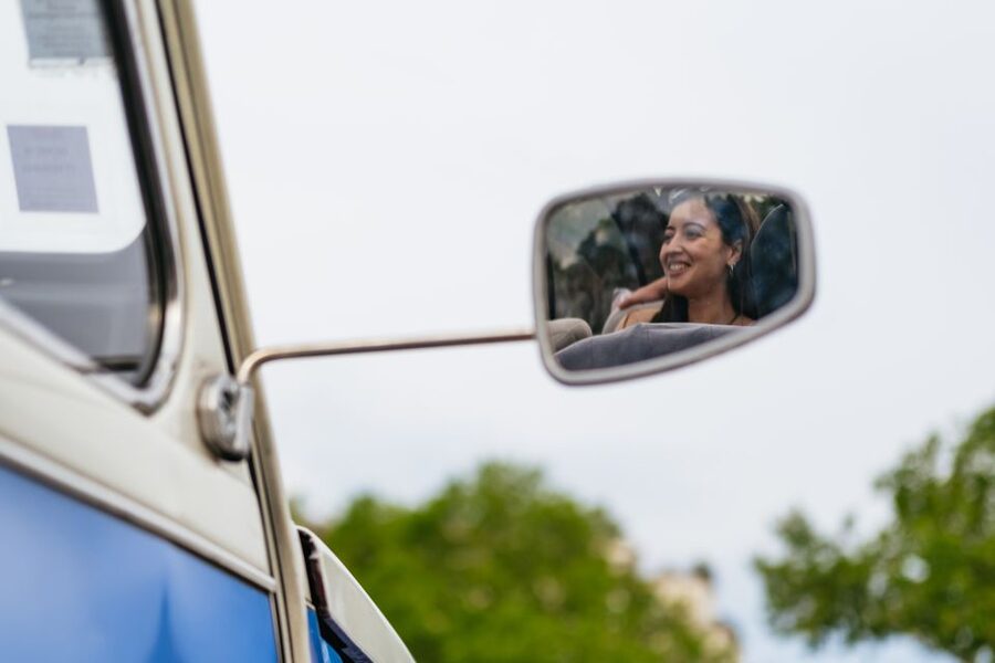 Paris: 1-Hour Vintage Citroen 2CV Tour - Your driver/guide: the difference between a route and a real experience