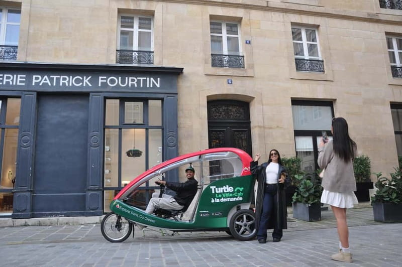 Paris: 2 hours Emily Tour in a Private Rickshaw bike - How the audio guide does the storytelling (and what that means for you)