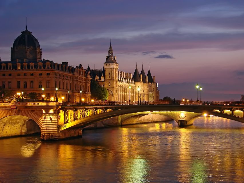 Paris: 3-Course-Dinner Cruise with Wine on the Seine River - The 3-course dinner and wine: value, portion size, and what’s included