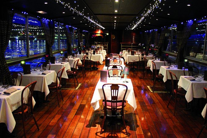Paris 3-Course Gourmet Dinner and Sightseeing Seine River Cruise - Window Seating: The €15 Upgrade That Can Change Your Whole Experience