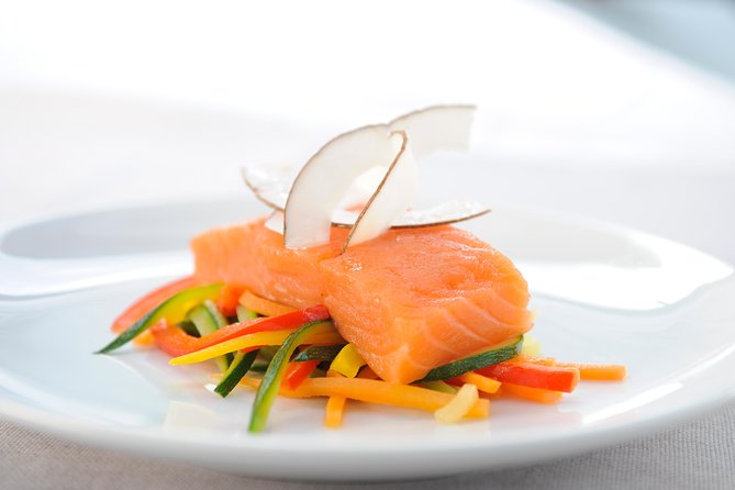 Paris 3-Course Gourmet Dinner and Sightseeing Seine River Cruise - Price Reality Check: When This Feels Like a Deal, and When It Doesn’t