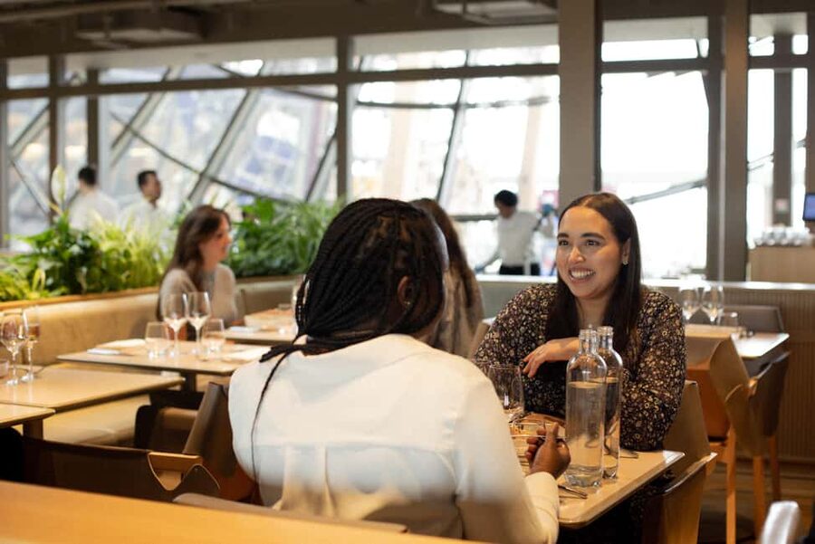Paris: 3-Course Lunch at Eiffel Tower's Madame Brasserie - Should you book this Eiffel Tower 3-course lunch at Madame Brasserie?