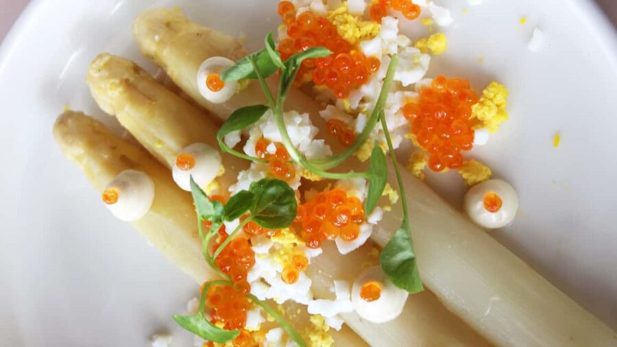 Paris: 3-Course Lunch at Eiffel Tower's Madame Brasserie - A smooth 90-minute flow, what to do before and during lunch