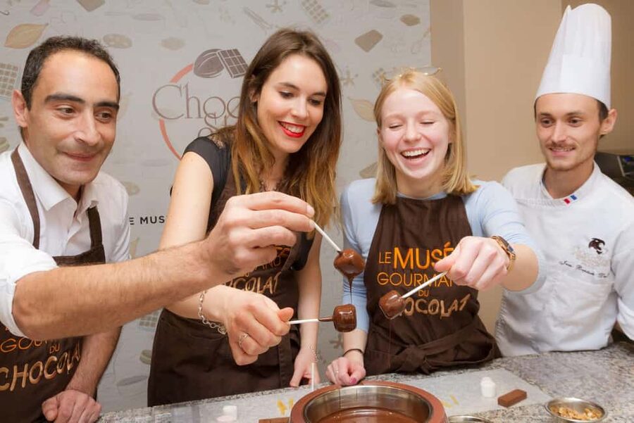Paris: 45-minute Chocolate Making Workshop at Choco-Story - The take-home chocolate and the Choco-Story apron