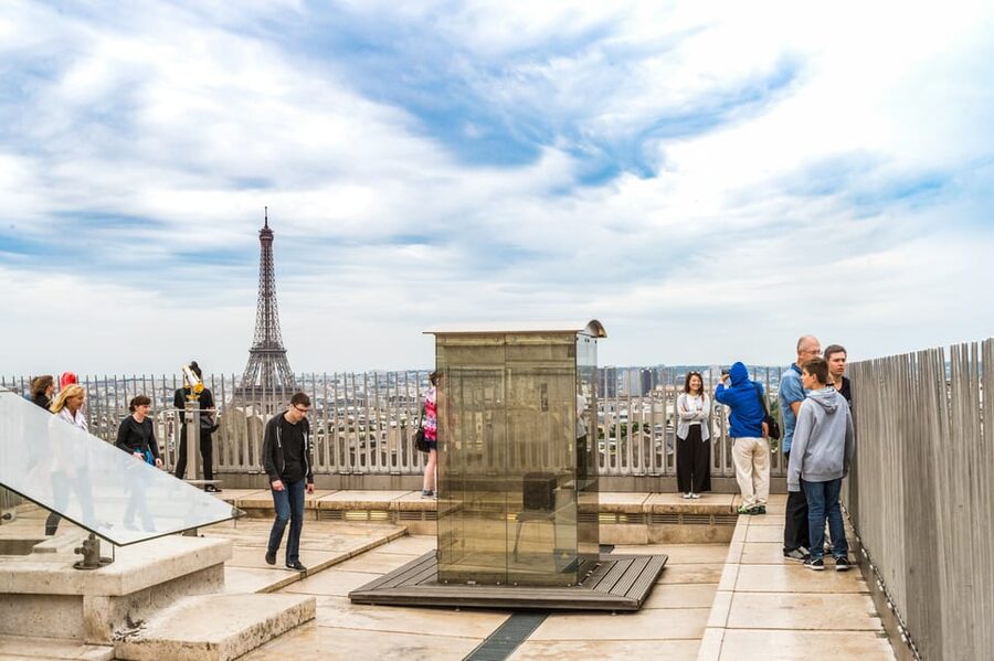 Paris: Arc de Triomphe Rooftop Tickets - The Arc’s story at ground level: Napoleon and the Unknown Soldier