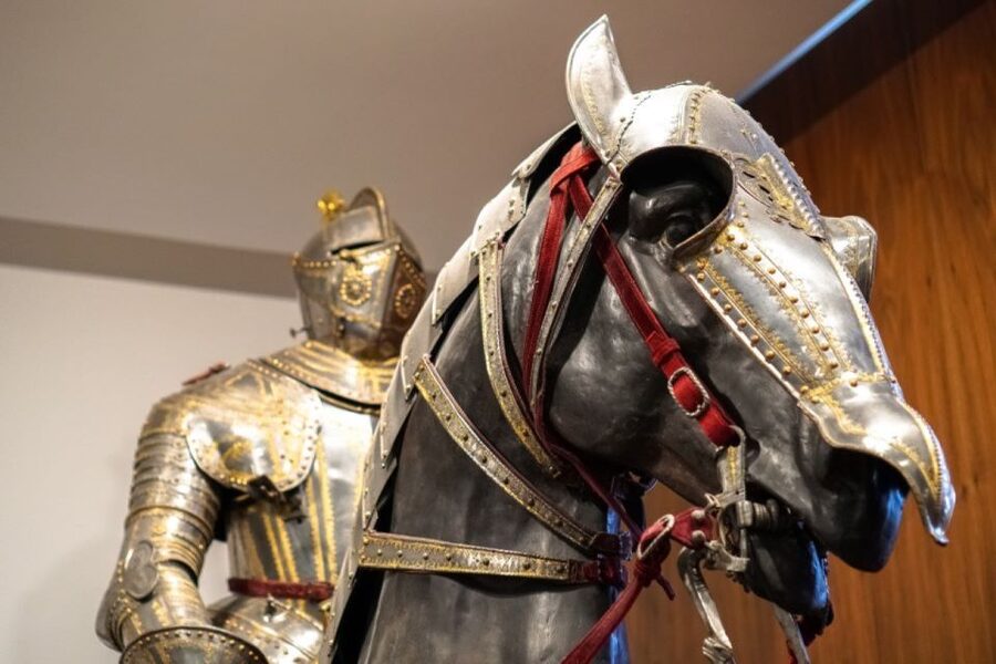 Paris: Army Museum Ticket and Seine River Cruise Combo - A one-day combo: war museum at Invalides, Seine views after