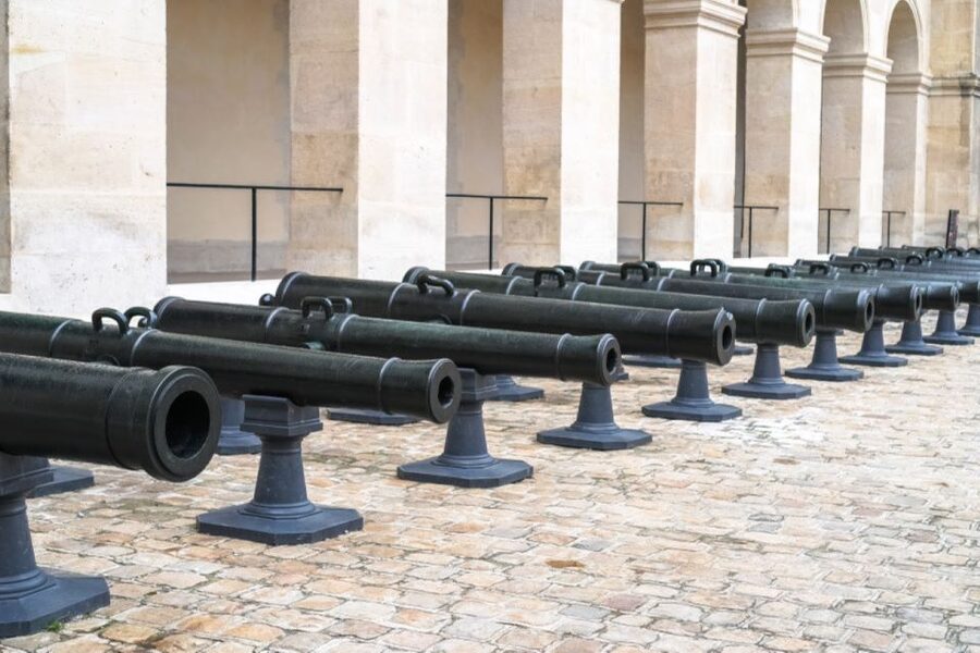 Paris: Army Museum Ticket and Seine River Cruise Combo - Wheelchair access and practical limits on what you can bring